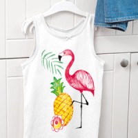 Textilpennset: 5 st textilpennor 1-2mm + 2 st pennfodral för färgläggning Textilpennset: 5 st textilpennor 1-2mm + 2 st pennfodral för färgläggning