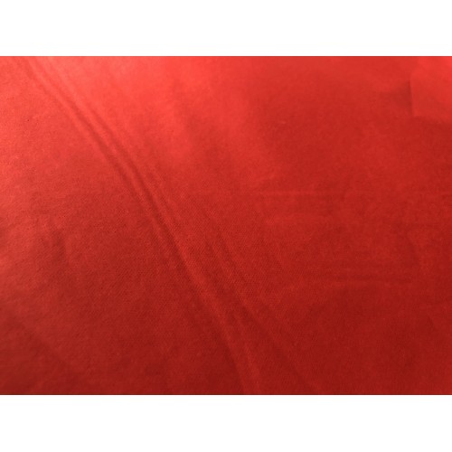 Silkespapper Röd 50x70cm 25 ark/fp Silkespapper Röd 50x70cm 25 ark/fp
